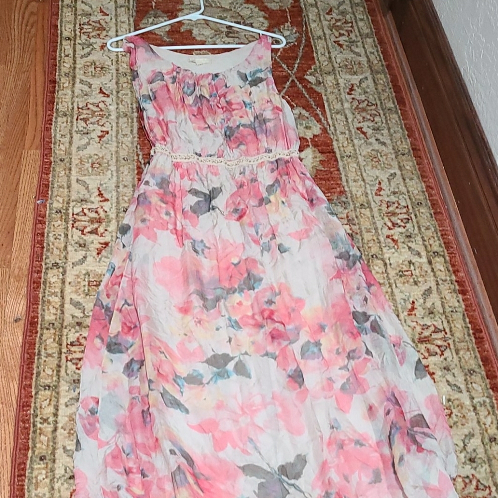 Pink flower dress for spring/summer